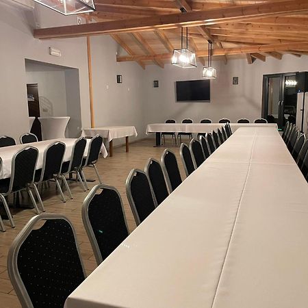 Centrum Turystyki Wiejskiej Alicja Ksiezpol Εξωτερικό φωτογραφία